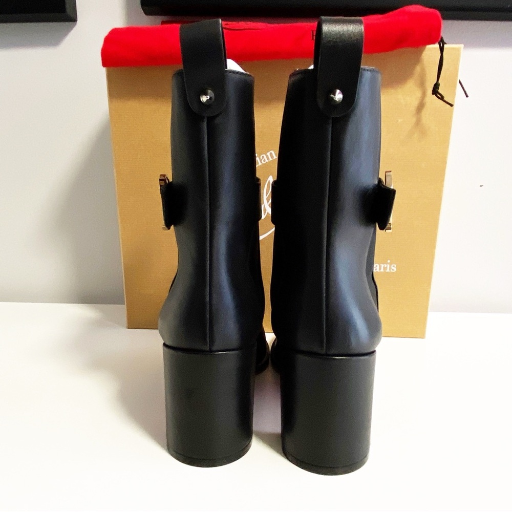 NWT CHRISTIAN LOUBOUTIN
CL 70 logo-embellished leather Chelsea boots - Picture 5 of 9